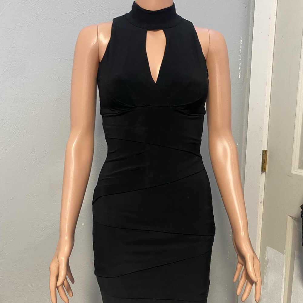 White House Black Market WHBM Black Sleeveless Tiered Ruffle Sheath Dress 00